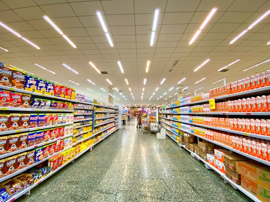 Commerce & distribution